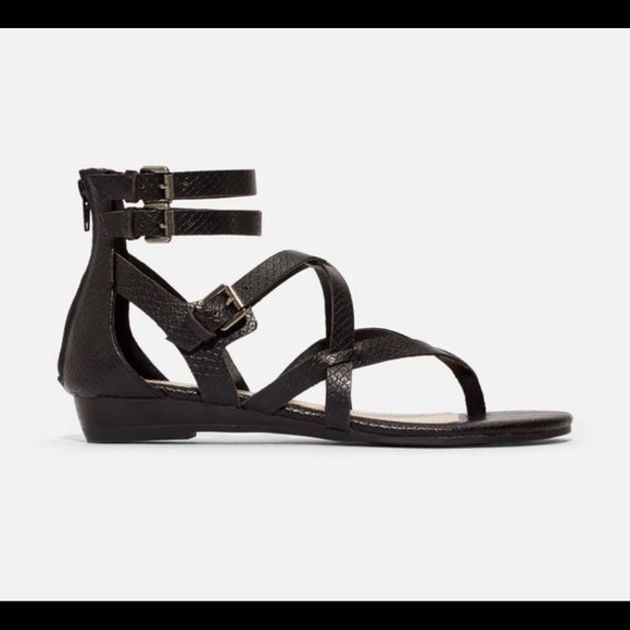 Flat Sandals for Women JustFab - Picture 1 of 5